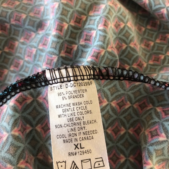 💜🦋👗BRINA & EM Colorful, soft and dressy. EUC. Color palette is beautiful - Picture 8 of 8